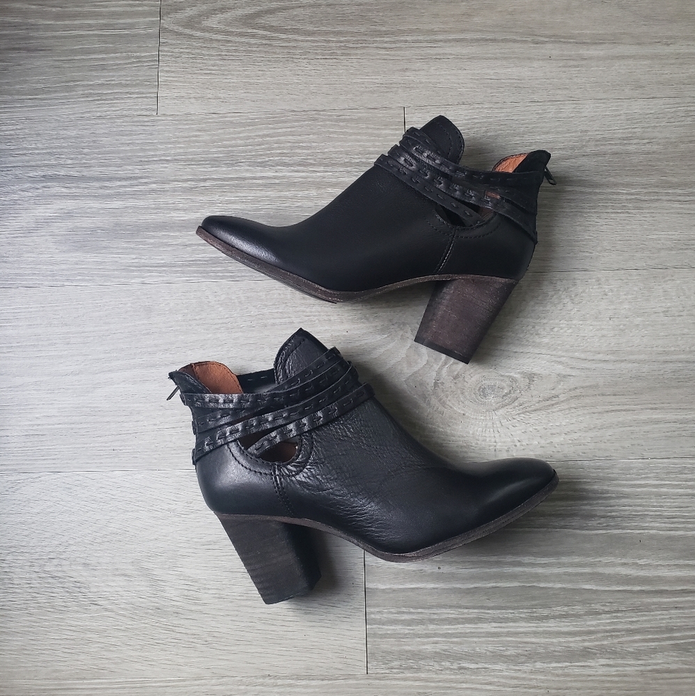Frye Naomi Pickstitch Shootie